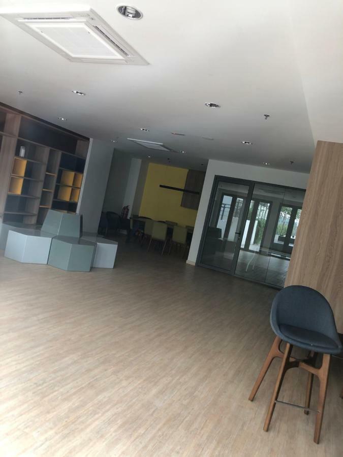 Vivo Suites By Subhome Kuala Lumpur Luaran gambar