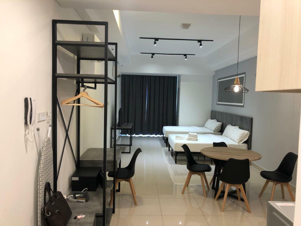 Vivo Suites By Subhome Kuala Lumpur Luaran gambar