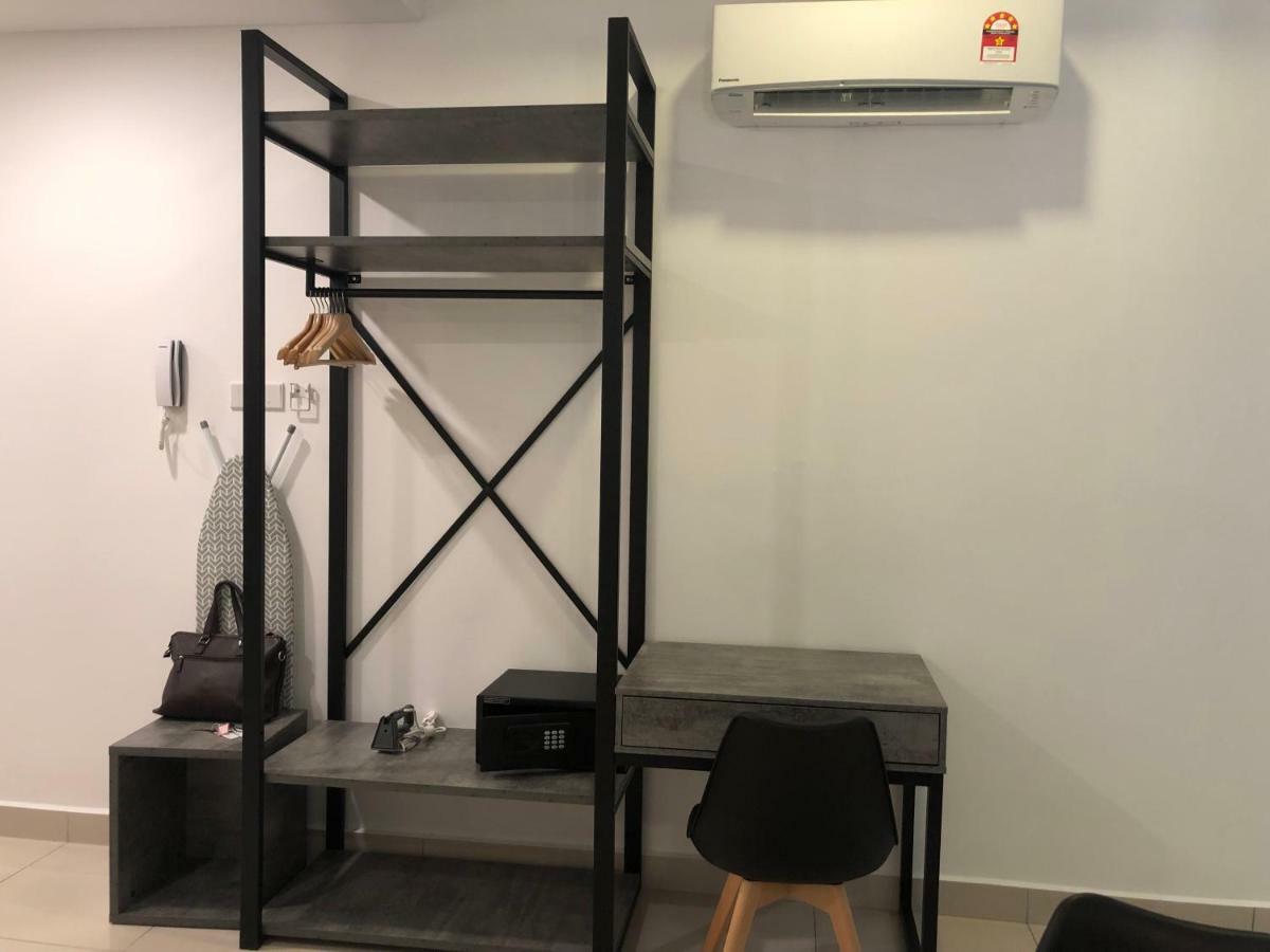 Vivo Suites By Subhome Kuala Lumpur Luaran gambar