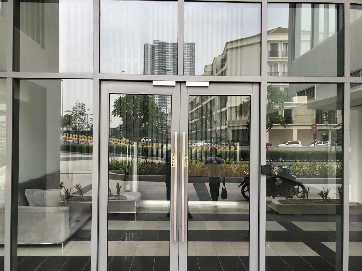 Vivo Suites By Subhome Kuala Lumpur Luaran gambar