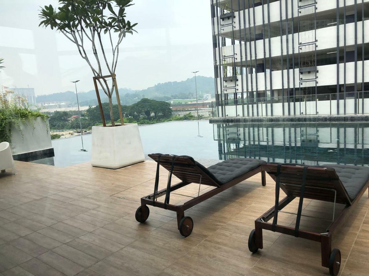 Vivo Suites By Subhome Kuala Lumpur Luaran gambar
